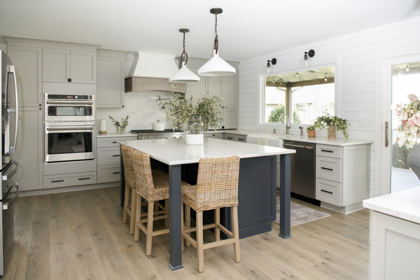 Lakeside Cottage Kitchen